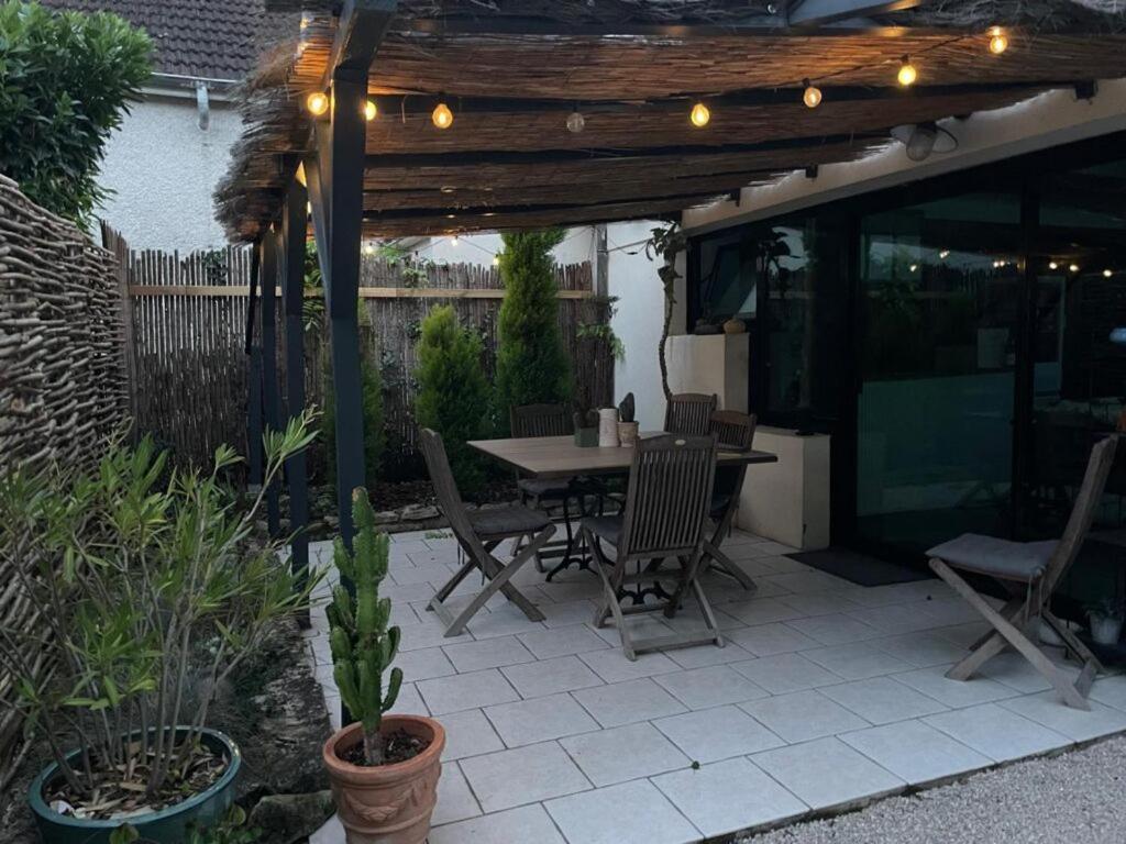 Gite Et Studios Les Barongeres Farges-les-Chalon Eksteriør billede